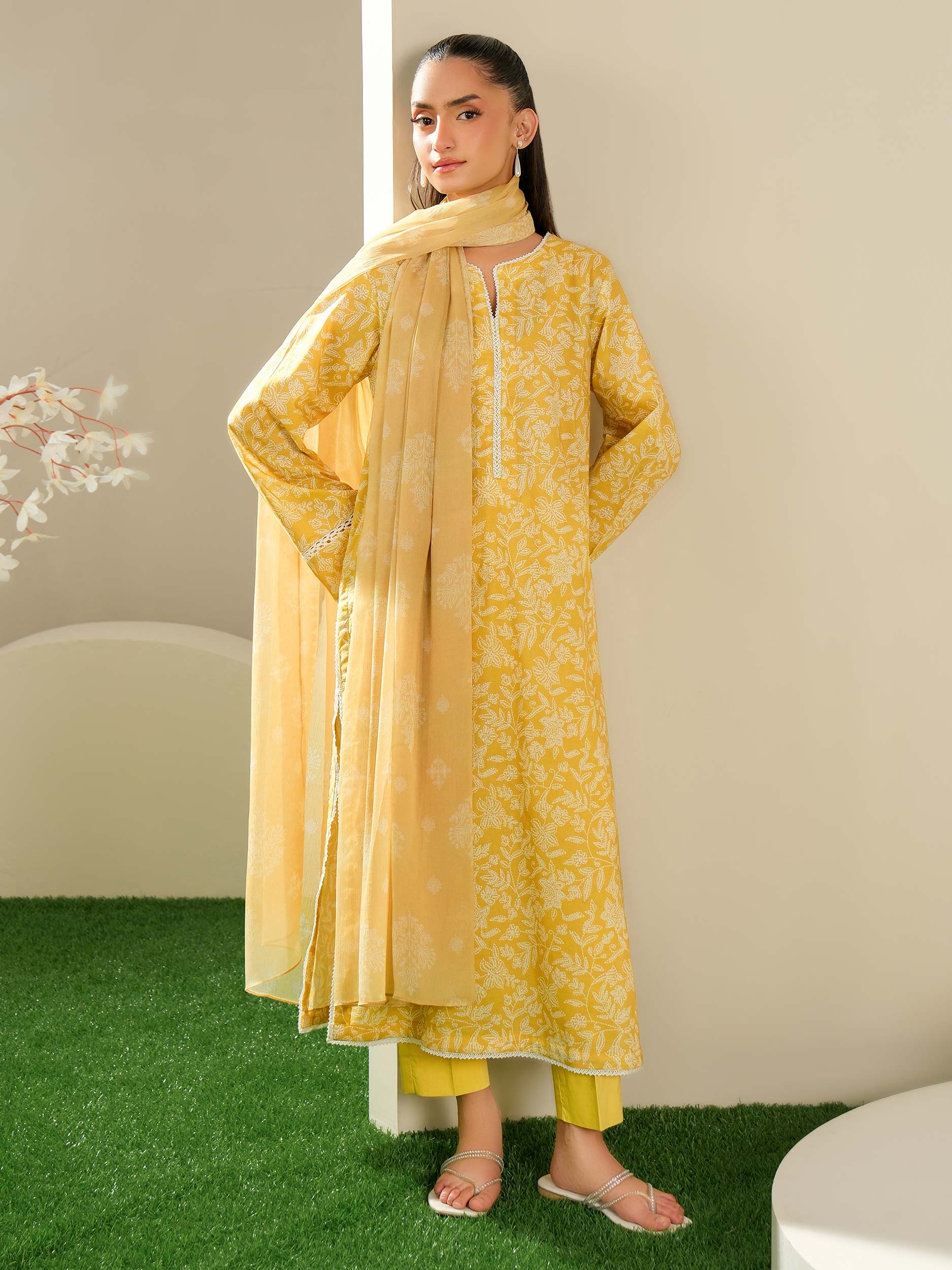 3 Piece Lawn Suit-Printed (Unstitched)